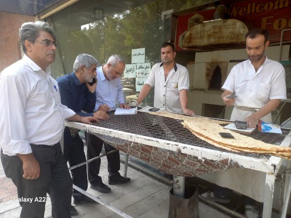 تشکیل پرونده برای ۴۹ واحد صنفی متخلف در قزوین