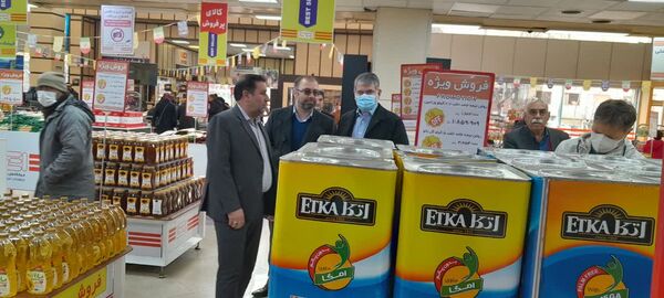بازدید میدانی وزیر جهاد کشاورزی از بازار مواد غذایی در طرح فجر تا فطر 