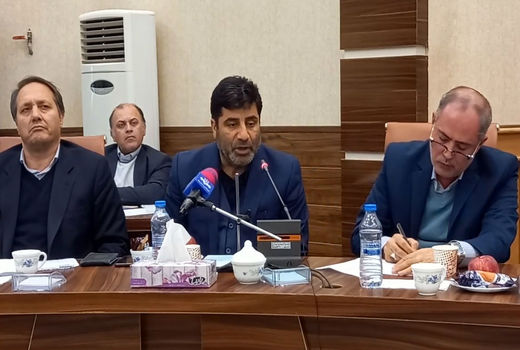 مجتمع گلخانه‌ای عجب‌شیر هشت ماه دیگر به بهره‌برداری می‌رسد