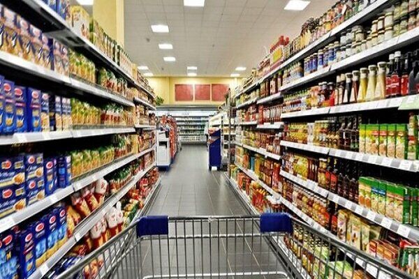 توزیع 12 تن کالای اساسی طرح تنظیم بازار در ارسنجان