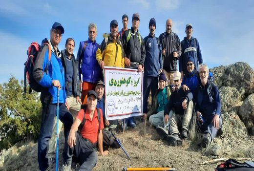 صعود موفقیت آمیز گروه کوهنوردی سازمان جهادکشاورزی آذربایجان شرقی به قله فرهاد و قلعه تاریخی پیشتاب هوراند
