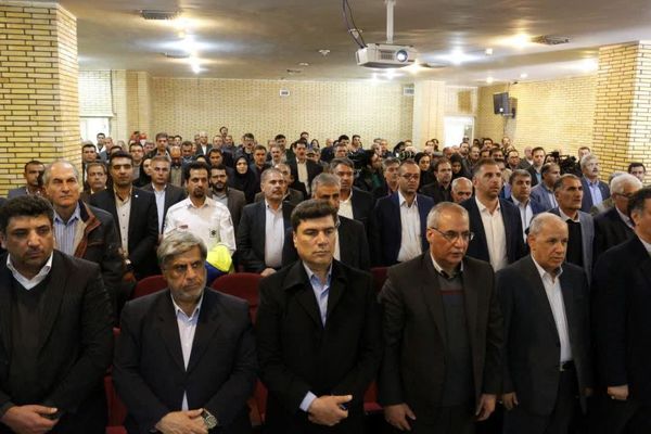 افتتاح طرح های بخش کشاورزی شهرستان شهرکرد