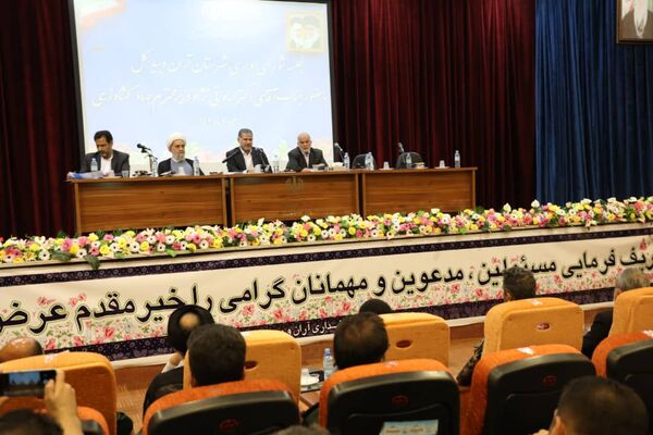 تسهیلات کشاورزان آران و بیدگل تا هفته آینده پرداخت شود
