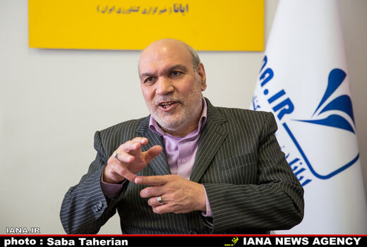 تکذیب می‌کنم