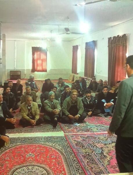 کارگاه آموزشی مدیریت تغذیه باغات و بهداشت باغ در چهارمحال و بختیاری برگزار شد