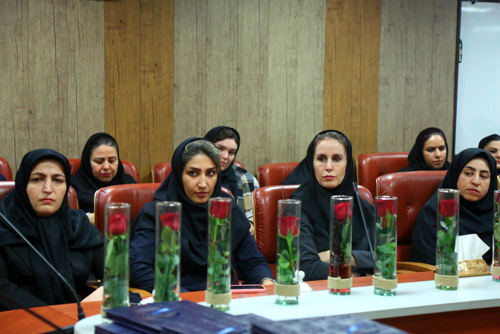 مراسم گرامیداشت روز زن در موسسه جهاد استقلال  