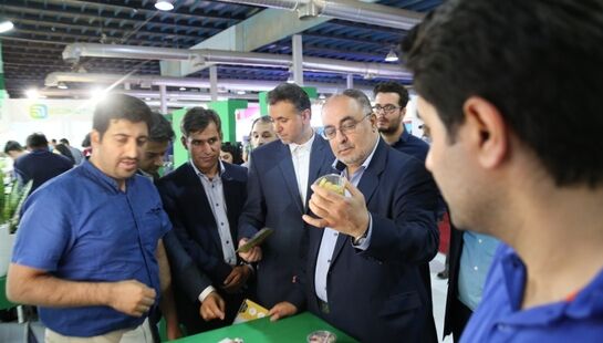 بازدید معاون برنامه ریزی و امور اقتصادی وزارت جهاد کشاورزی از بیست و پنجمین نمایشگاه الکامپ