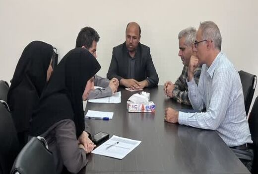  بررسی پیشرفت فیزیکی بانک اطلاعاتی پروژه‌های آب و خاک استان در محیط GIS  