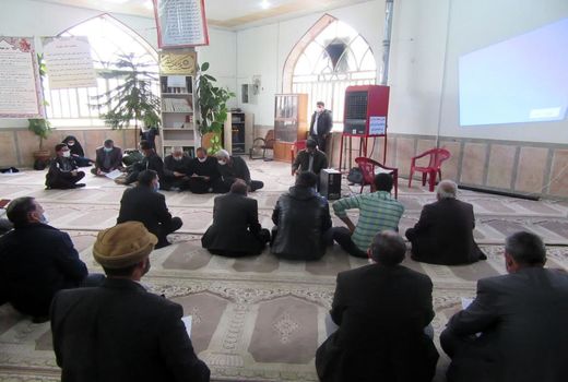 برگزاری کارگاه آموزشی سیستم های آبیاری نوین در شهر بن