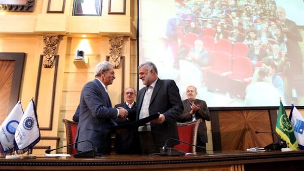 حجتی و شافعی تفاهم‌نامه امضا کردند 