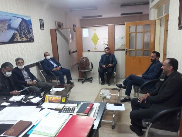 امضا تفاهمنامه سه جانبه پرداخت تسهیلات خرید علوفه به دامداران شهرستان کلات