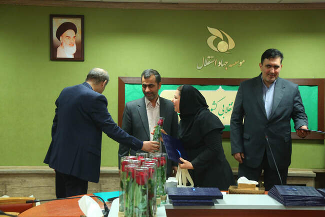 مراسم گرامیداشت روز زن در موسسه جهاد استقلال  