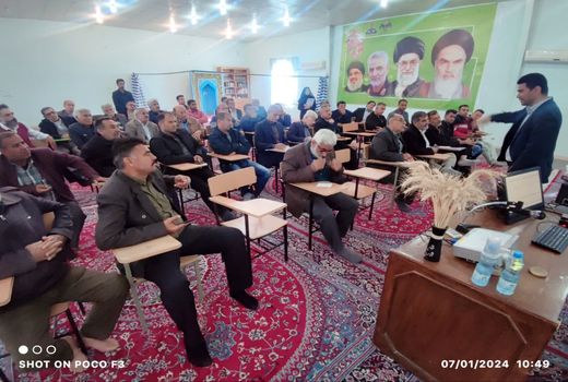 افزایش دانش کشاورزان برای کنترل علف‌های هرز مزارع گندم رامهرمز