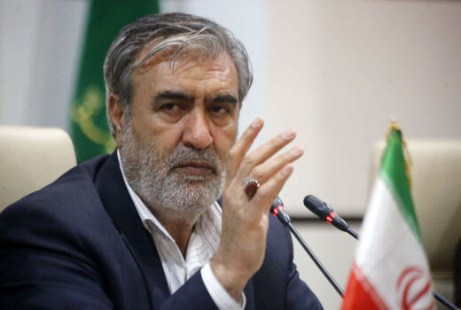 مجلس برای توسعه ظرفیت‌های مرزی و تأمین نیازهای اساسی کنار جهاد کشاورزی است
