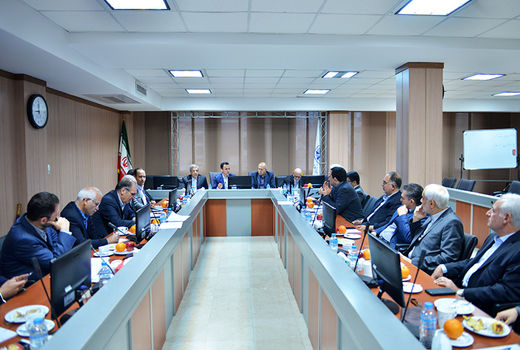 ابهامات ارزی کسب‌و‌کار را گره زد