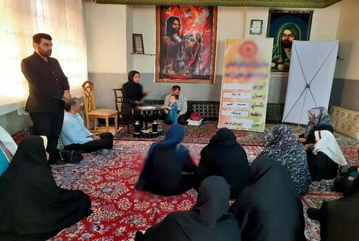کارگاه آموزشی کشاورزی شهری و مشاغل خانگی در قرچک برگزار شد