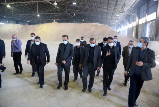 نایب رییس کمیسیون کشاورزی مجلس از بندرشهید رجایی بازدید کرد
