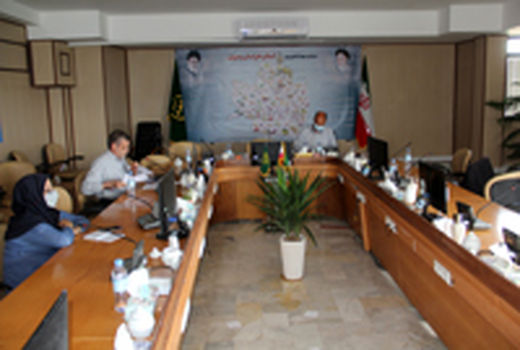 از ظرفیت بخش خصوصی در توسعه کشت قراردادی زیره استفاده میکنیم