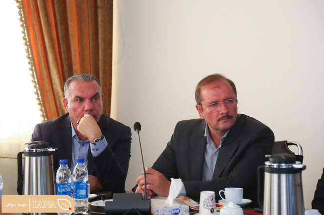 نشست آسیب‌شناسی نظام حکمرانی گیاهان دارویی