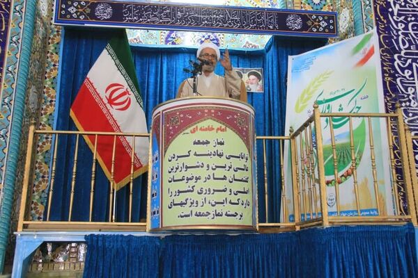 زحمتکشان بخش کشاورزی ولی نعمتان و پشتوانه کشور اسلامی 