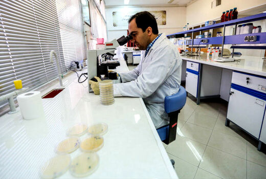 افتتاح اولین آزمایشگاه بیولوژی خاک