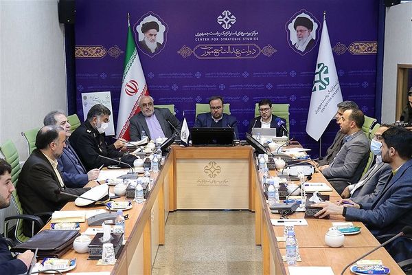 بررسی جایگاه کشاورزی، شیلات و بنادر در توسعه سواحل مکران