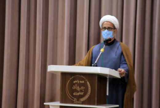 اهمیت و لزوم رعایت تقوا در فضای مجازی