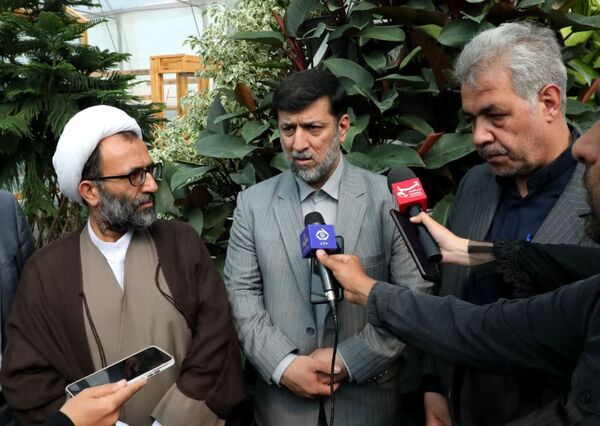 لزوم رفع موانع تولید و صادرات گل از شهرستان محلات