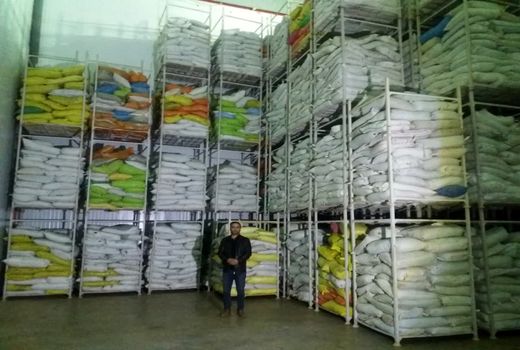 خرید ۱۰۰۰ تن کشمش تیزابی توسط صندوق کشمش شهرستان تاکستان