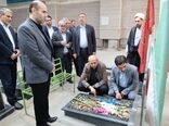 آغاز برنامه‌های هفته جهاد کشاورزی با غبارروبی و عطرافشانی مزار مطهر شهدا در تبریز