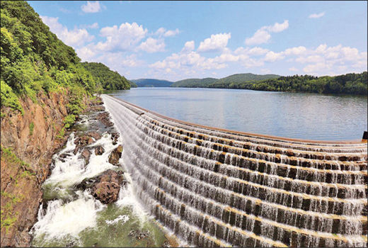 جلب مشارکت خیرین و جوامع محلی در پروژه‌های آبخیزداری ضروری است/ بهره‌مندی از معافیت‌های مالیاتی