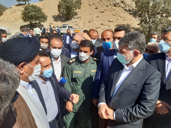 وزیر جهاد کشاورزی وارد کهگیلویه شد