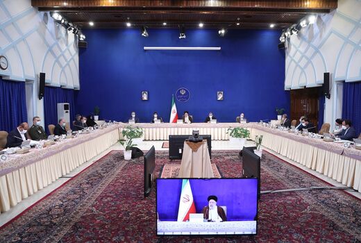 قدردانی رئیس جمهور از اقدامات وزارت جهاد کشاورزی برای خرید خرما و محصول سیب صنعتی از تولیدکنندگان