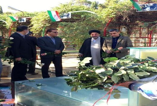 غبارروبی و گلباران قبور شاهد در هفته جهاد کشاورزی 