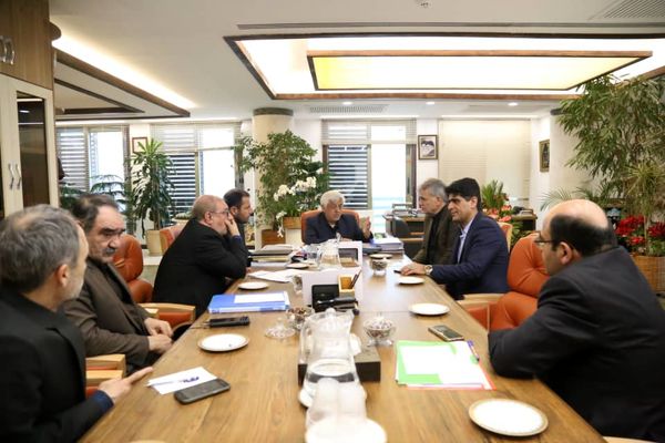 بخش خصوصی در حیطه کشاورزی و امور آب مشارکت کند