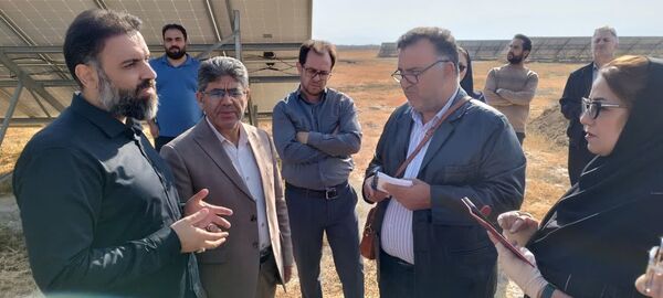  واگذاری ۲۰۰ هکتار از اراضی ملی آذربایجان‌غربی برای احداث نیروگاه خورشیدی / برگزاری تور رسانه‌ای مدیریت امور اراضی استان