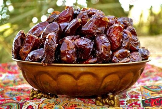 ذخیره‌سازی ۹۰۰ تن خرما برای تنظیم بازار ایام ماه مبارک رمضان
