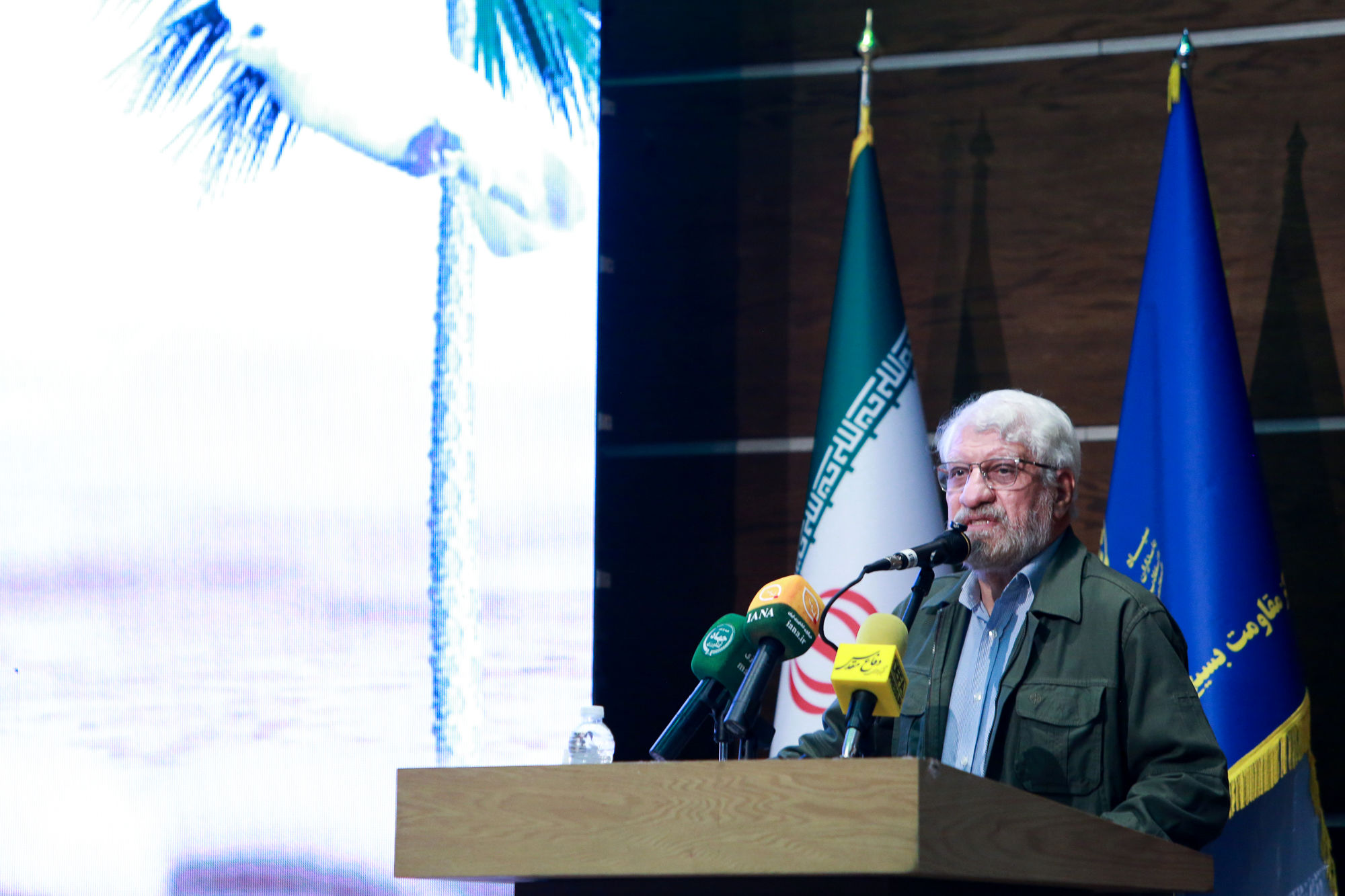  مراسم گرامیداشت هفته دفاع مقدس در وزارت جهاد کشاورزی 