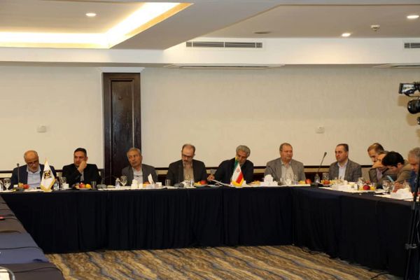 تأکید بر اصلاح ساختار، شفافیت مالی و حضور فعال تشکل‌ها در بازار محصولات کشاورزی
