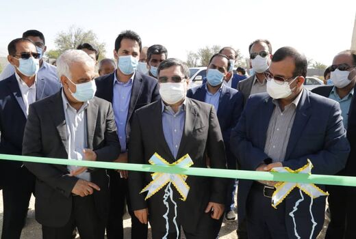 بهره برداری از ۱۴ گلخانه در شهرستان پارسیان هرمزگان