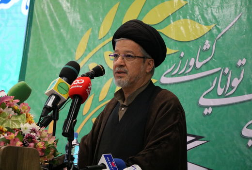 کتاب، قدرت فرهنگ جامعه است/ اهمیت ویژه حوزه دانش کشاورزی و منابع طبیعی در کشور