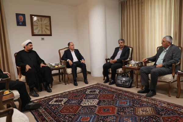۳ عضو کمیسیون کشاورزی مجلس با وزیر جهاد کشاورزی دیدار کردند