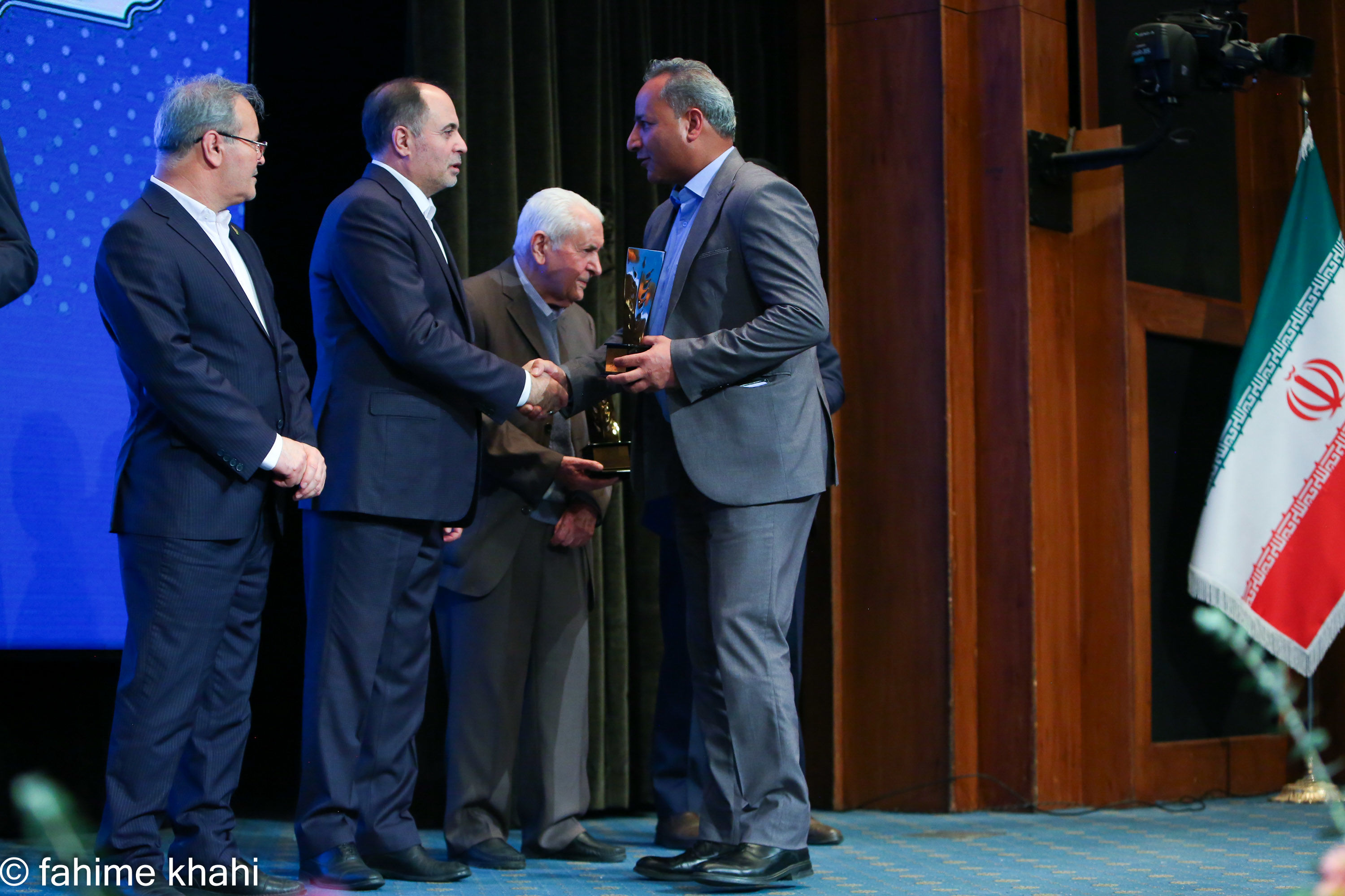 تجلیل از برگزیدگان ملی بخش کشاورزی 