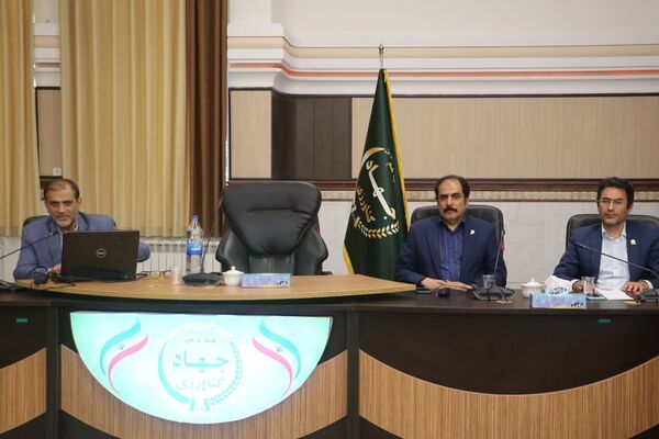 استفاده ایمن از آب‌های نامتعارف؛ محور هم‌اندیشی سیاست‌گذاری علمی بخش کشاورزی در قزوین