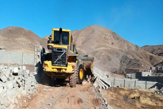 آزاد سازی ۱۷ هکتار از اراضی زراعی شهرستان بستان آباد