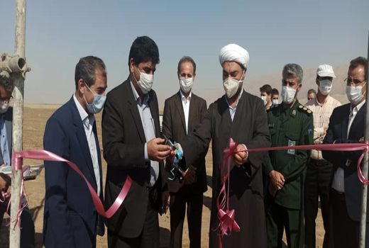 نگاه ویژه‌ای به ظرفیت بالای کشاورزی دره شهر داریم/ به‌دنبال تنوع کشت و افزایش تولید در استان هستیم 