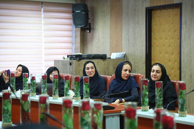 مراسم گرامیداشت روز زن در موسسه جهاد استقلال  