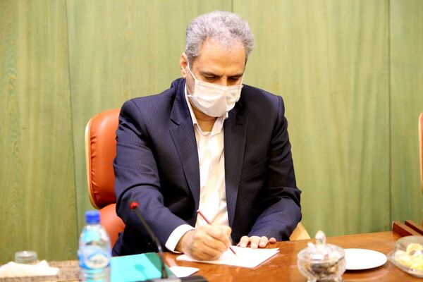 تنوع پوشش گیاهی و آب و هوایی ایران پتانسیل خوبی برای صنعت زنبورداری است
