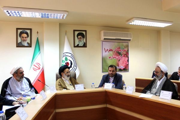 مبارزه با آفت ملخ صحرایی در سطح ۷۵۰ هزار هکتار انجام شد