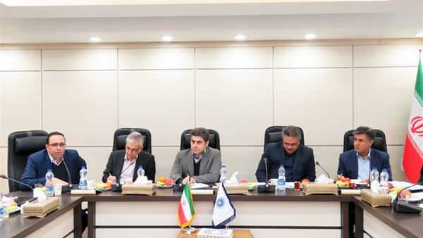 انتقاد از پرداخت مابه‌التفاوت ارز برای ترخیص کالا از گمرک